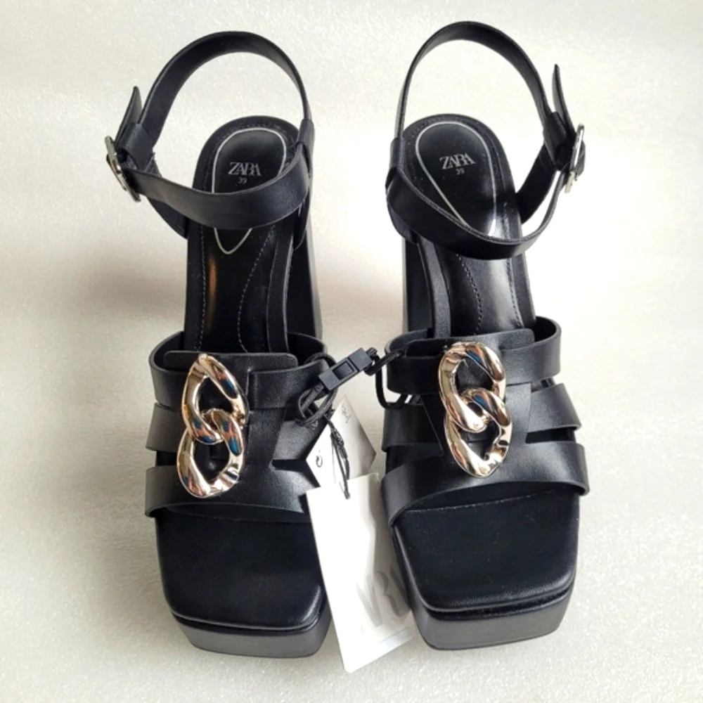 NWT Zara Chunky Black Platform Sandals with Chain Detail High Heels Size 8 - Picture 4 of 16